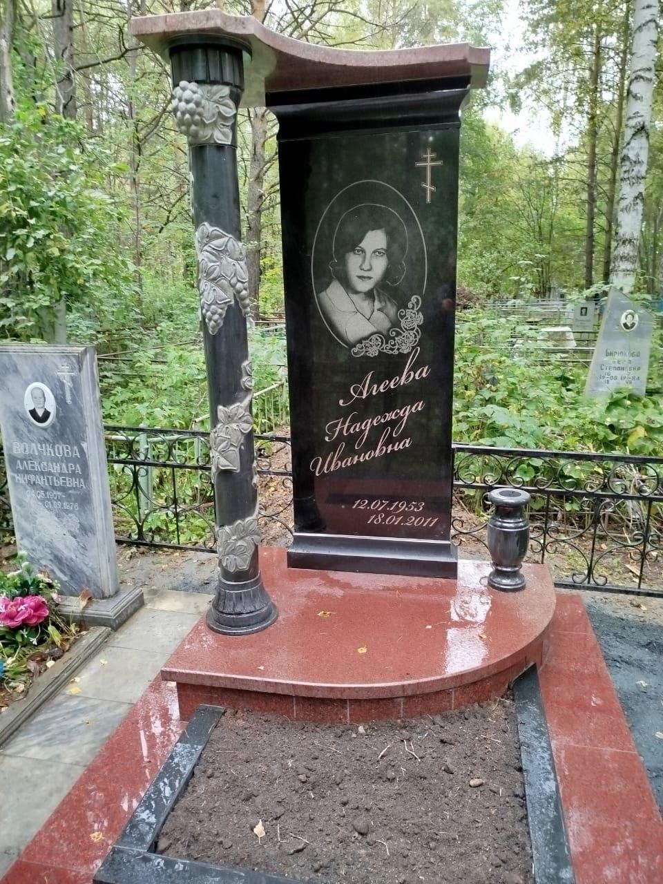 После переустановки: памятник на новом фундаменте
