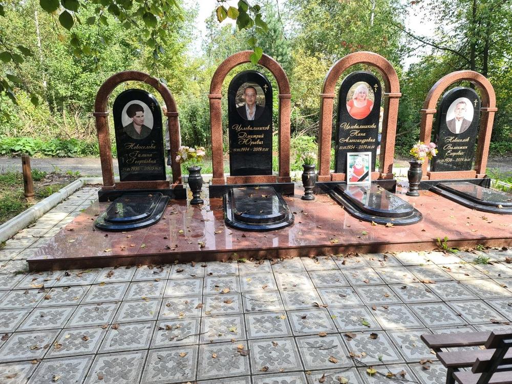 Установка памятника на кладбище